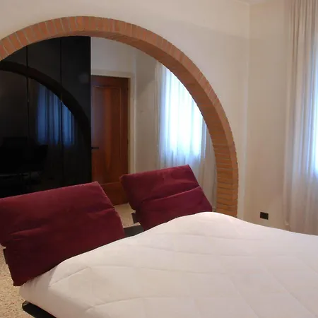 Locazione Turistica Gioia *
