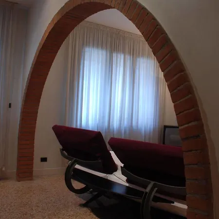 Locazione Turistica Gioia *