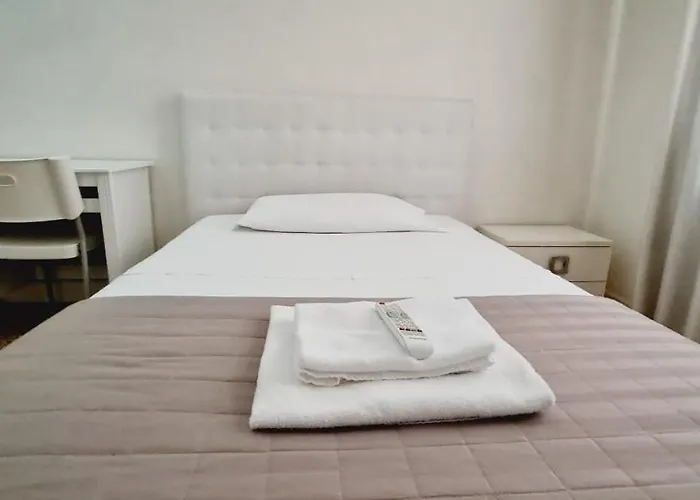 Locazione Turistica Gioia Couette-café *