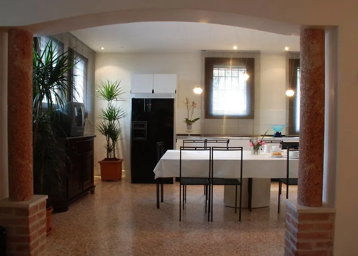 Panzió Locazione Turistica Gioia *